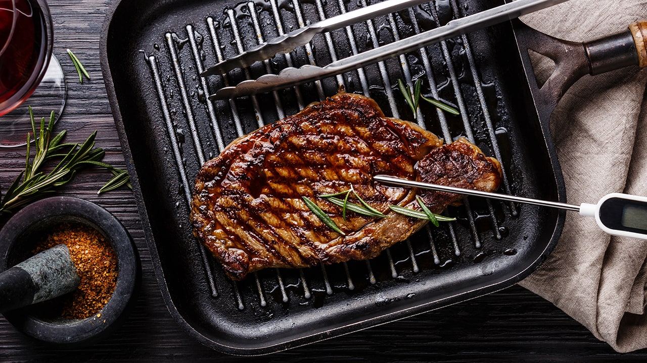 how to clean a greasy grill pan