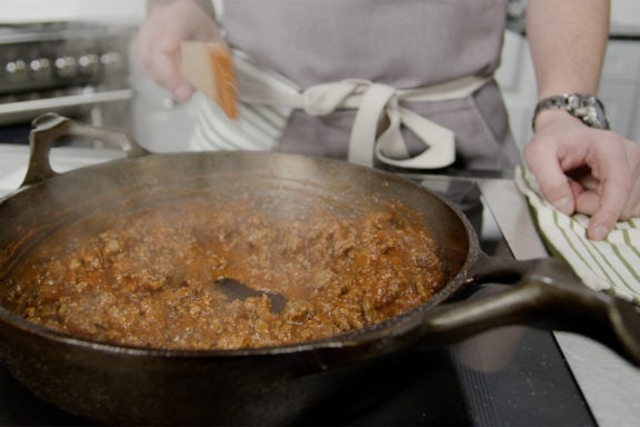 cooking ground beef from frozen in a skillet