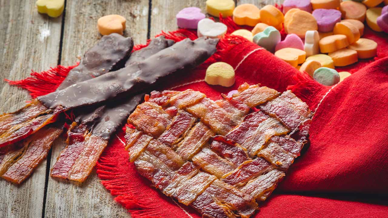 https://justcook.butcherbox.com/wp-content/uploads/2019/01/chocolate_covered_bacon.jpg