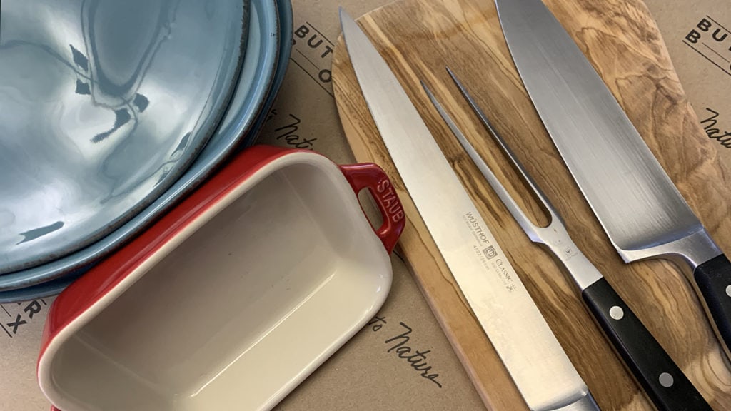 knives and casserole dishes