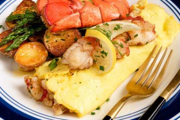 lobster omelet with potatoes